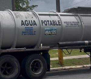 Imagen de la cobertura de: Alcaldesa de Naguabo denuncia cambio sobre compra de camiones cisterna
