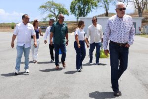 Imagen del artículo de Radio Isla 1320: Pedro Pierluisi se da la vuelta por el hospital de Vieques previo a su inauguración