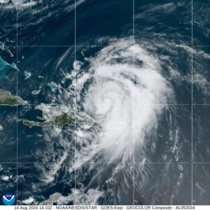 Imagen de la cobertura de: FEMA asigna fondos para reconstrucción y atender daños de Ernesto en Puerto Rico