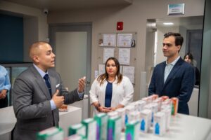 Imagen del artículo de Radio Isla 1320: Comisionado se opone a cambio propuesto a Medicare que podría dificultar aún más el acceso a servicios médicos en Puerto Rico